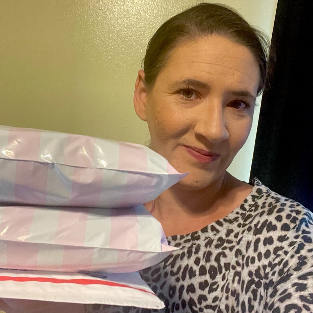 Eclectic Country Girl - City Girl - Bargain Hunter